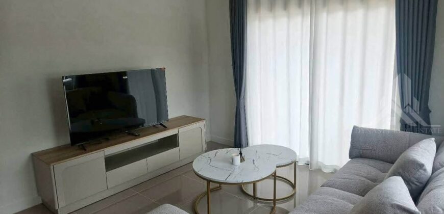 Lalin Property Village House 4-Bed House in Village for Rent