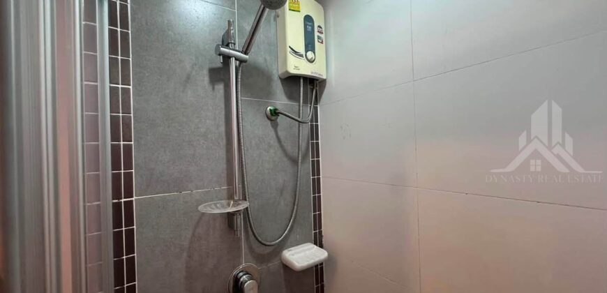 Lumpini Park Beach Jomtien 1-Bedroom Condo For Rent | 12th Floor