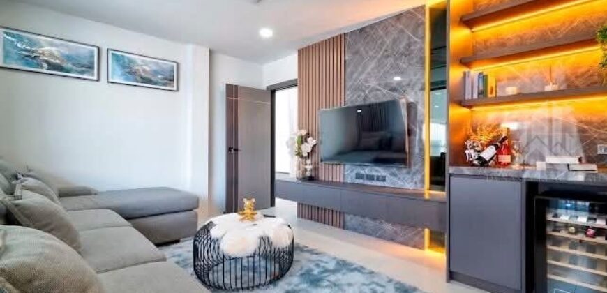 5-Bedroom Pool Villa For Rent Near Jomtien Beach