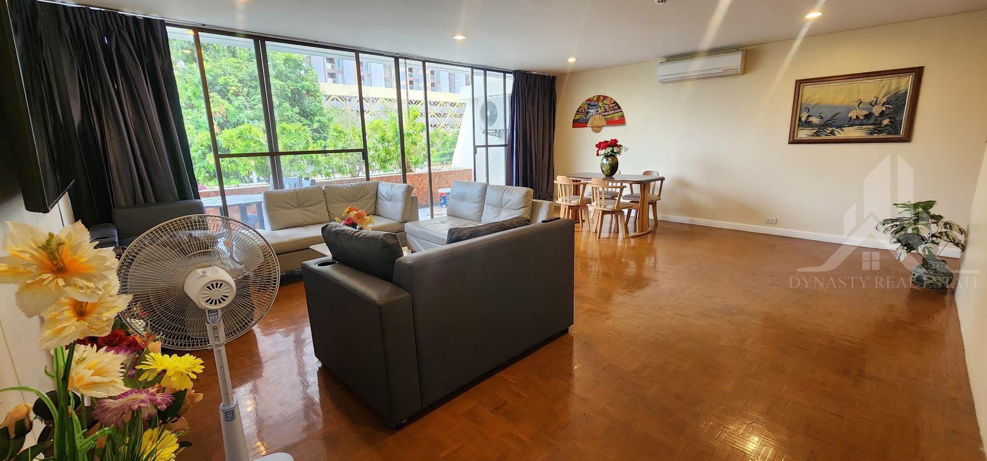Panchalee residence 2-bedroom apartment 2-bed condo for rent
