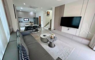 PATTA ELEMENT 4-Bed House in Village for Rent in Pattaya