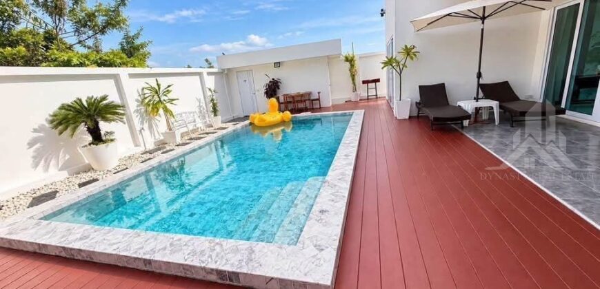 4-Bed Pool Villa for Rent in Pattaya – Fully Furnished