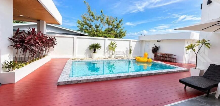 4-Bed Pool Villa for Rent in Pattaya – Fully Furnished