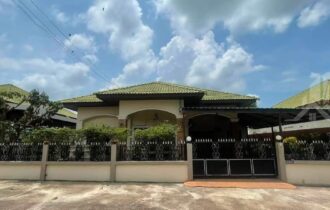 Pornthep Garden Ville 3-Bed House in Village for Rent in Pattaya