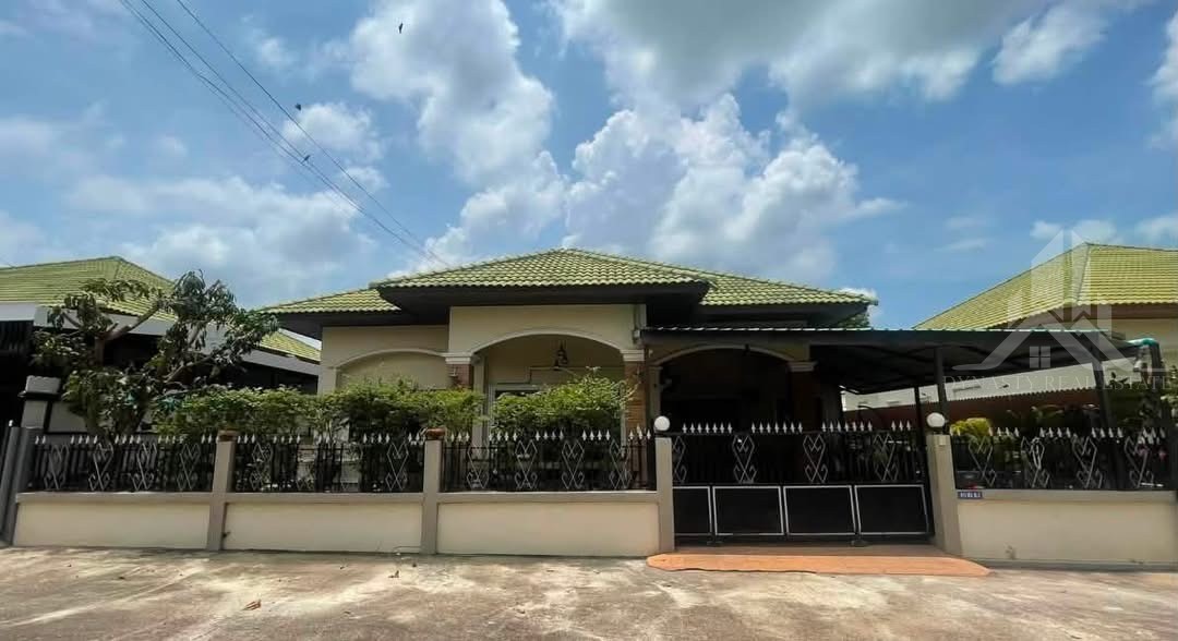 Pornthep Garden Ville 3-Bed House In Village For Rent In Pattaya Pornthep garden ville 3-bed house in village for rent in pattaya