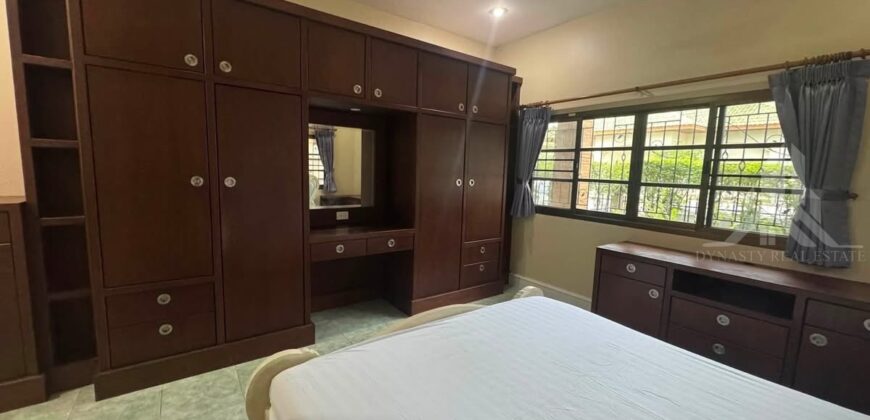 Pornthep Garden Ville 3-Bed House in Village for Rent in Pattaya