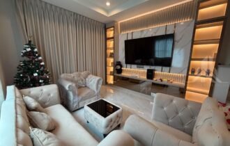 Supalai Park Ville Sukhumvit-Pattaya 3-Bed House in Village for Sale & Rent