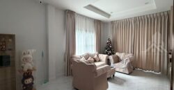 Supalai Park Ville Sukhumvit-Pattaya 3-Bed House in Village for Sale & Rent