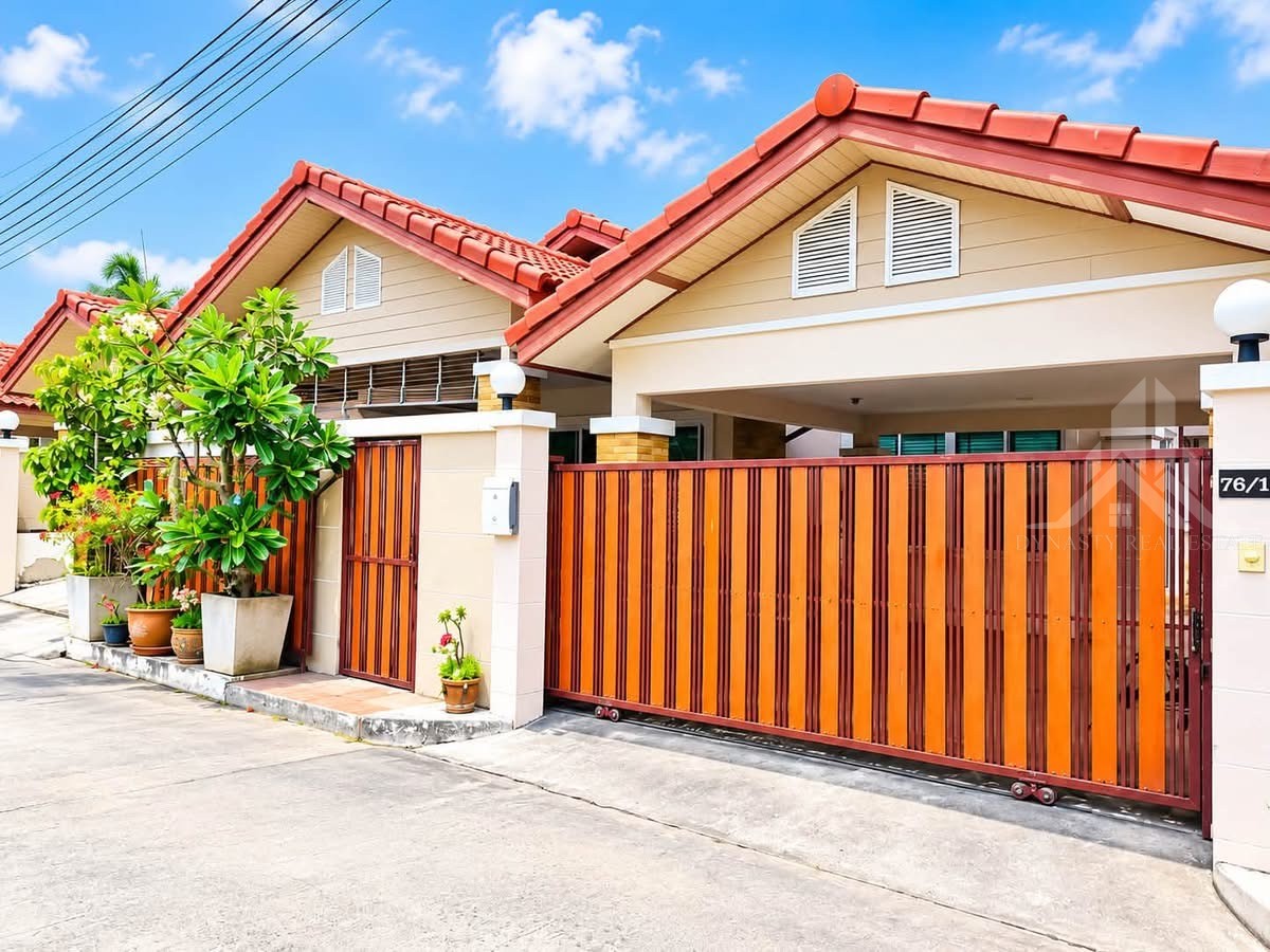 The bliss huay yai 2-bed house in village for rent – pet friendly