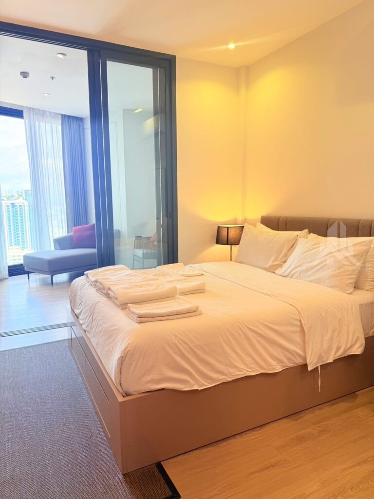 The Edge Central Pattaya 1-bedroom condo for rent, 26th floor – Cr5437