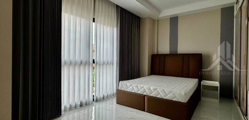 The Lake 4-Bed Pool Villa for Rent in Huay Yai