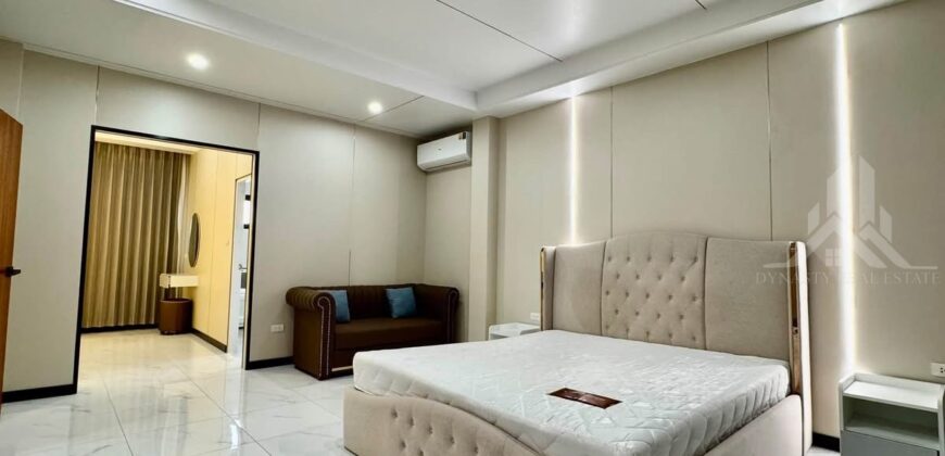 The Lake 4-Bed Pool Villa for Rent in Huay Yai