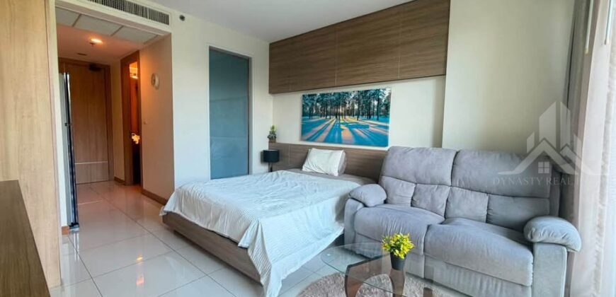 The Riviera Wongamat Studio Condo For Rent | Wongamat