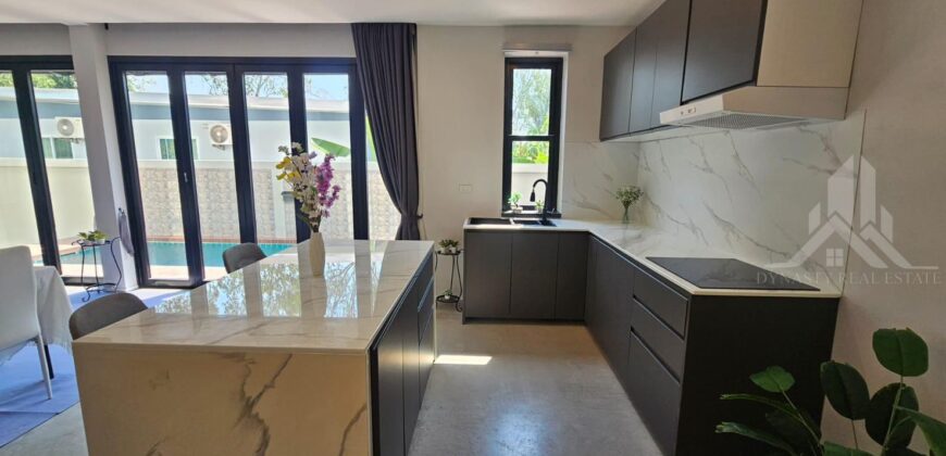 4-Bed Pool Villa for Sale in Huay Yai