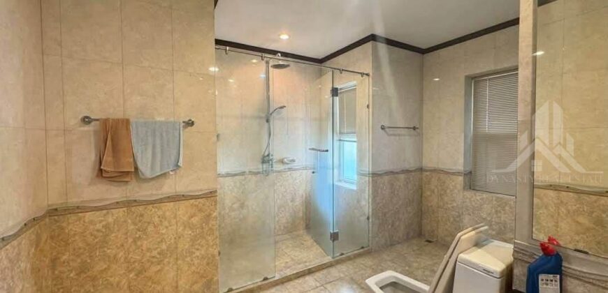 7-Bed Pool Villa for Rent in Thung Klom, Pattaya – 900 sqm