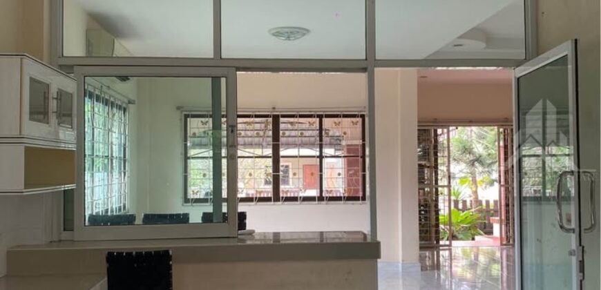 Apirat Village Nong Pla Lai 3-Bed House for Sale