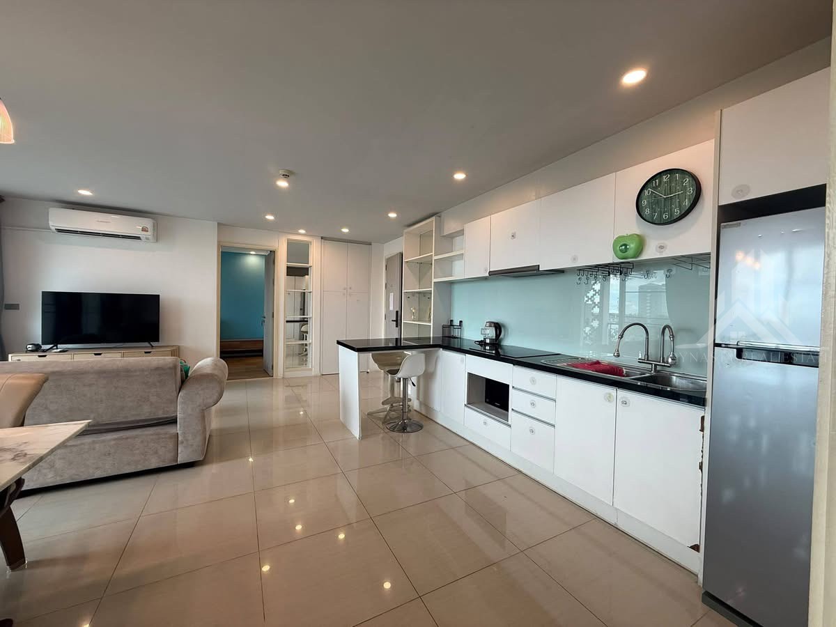Atlantis condo resort 2-bed sea view condo for rent in jomtien