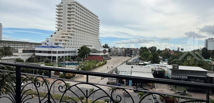 Atlantis Condo Resort 2-Bed Sea View Condo for Rent in Jomtien