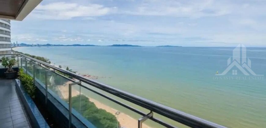 Baan Haad U Thong Pratumnak 3-Bed Beachfront Condo for Sale