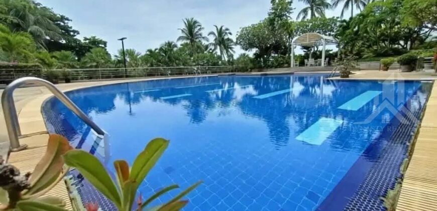 Baan Haad U Thong Pratumnak 3-Bed Beachfront Condo for Sale