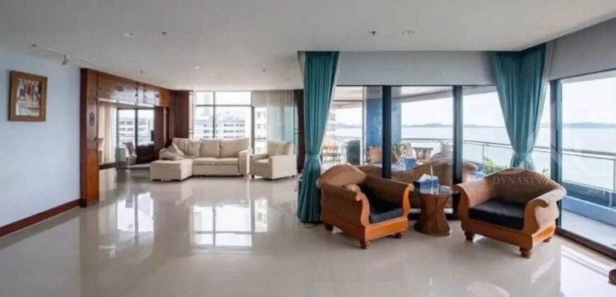 Baan Haad U Thong Pratumnak 3-Bed Beachfront Condo for Sale
