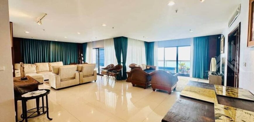 Baan Haad U Thong Pratumnak 3-Bed Beachfront Condo for Sale