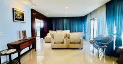 Baan Haad U Thong Pratumnak 3-Bed Beachfront Condo for Sale