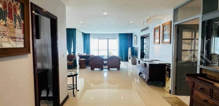 Baan Haad U Thong Pratumnak 3-Bed Beachfront Condo for Sale