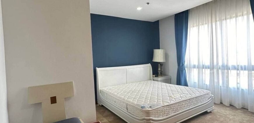 Baan Haad U Thong Pratumnak 3-Bed Beachfront Condo for Sale
