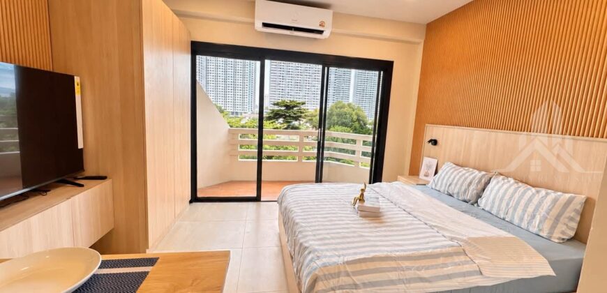 Baan Plai Haad Wongamat 2-Bed Sea View Condo for Sale