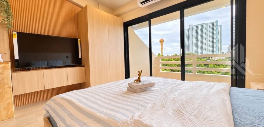 Baan Plai Haad Wongamat 2-Bed Sea View Condo for Sale