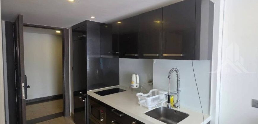 Centara Avenue Residence Studio for Rent, Soi Buakhao – 33 sqm