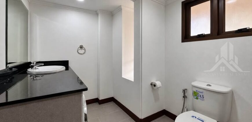 Chateau Dale Jomtien 1-Bed Duplex Condo for Rent