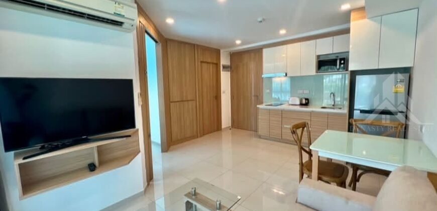 City Garden Tropicana 1-Bed Pool Access Condo for Sale