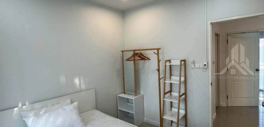 City Garden Tropicana 1-Bed Pool Access Condo for Sale
