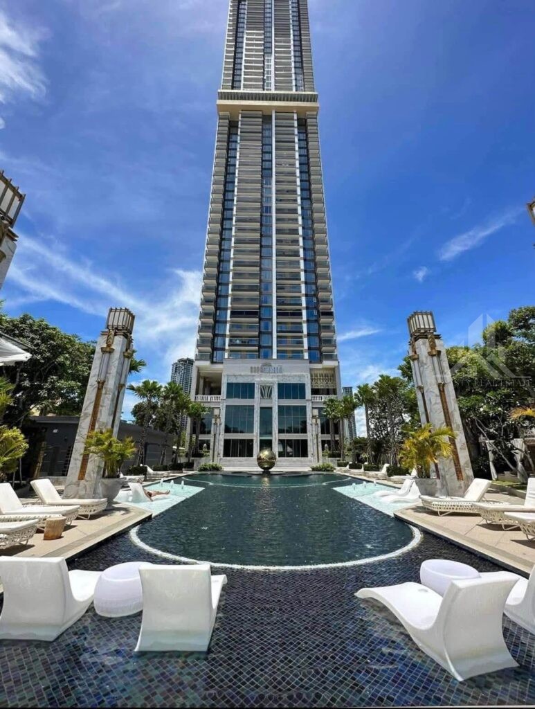 Copacabana beach jomtien condo for rent