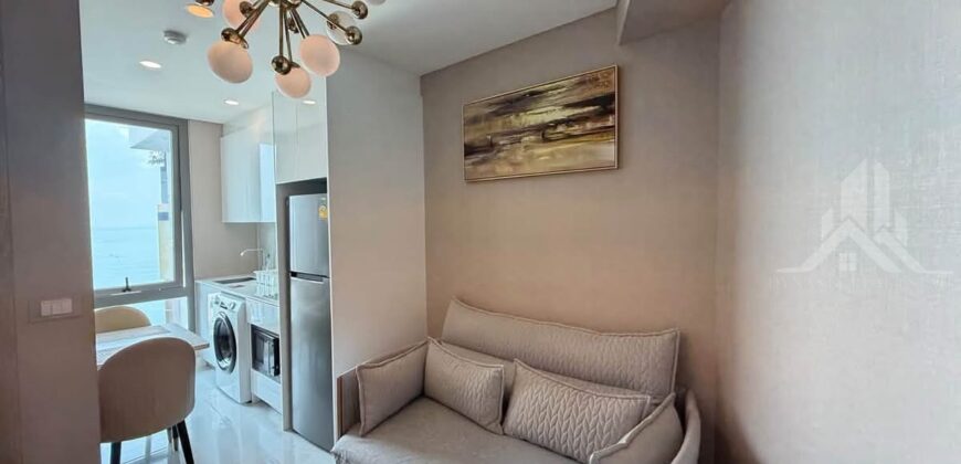 Copacabana Beach Jomtien 1-Bed Condo for Sale with Sea View