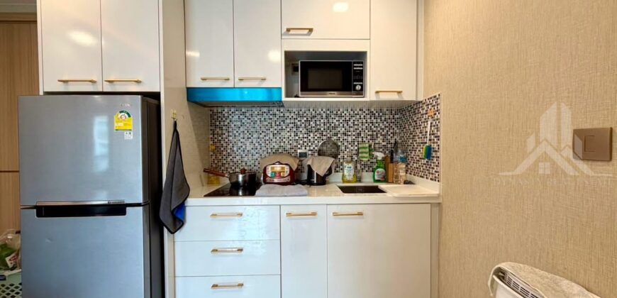 Dusit Grand Park 2 1-Bed Condo for Sale in Jomtien – Fully Furnished