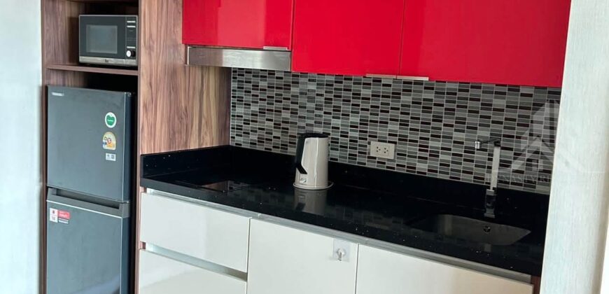 Dusit Grand Park 1-Bed Condo for Rent, Thepprasit – 35 sqm