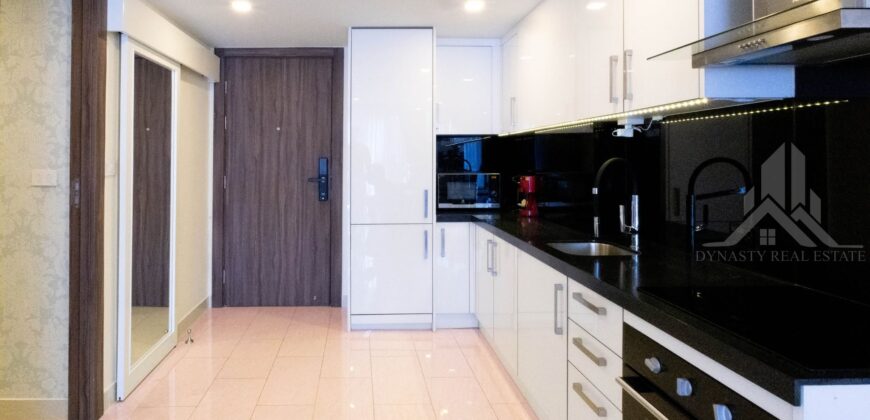 Grand Avenue Residence 2-Bed Pool View Condo for Sale