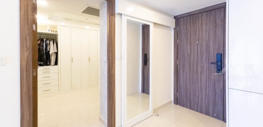Grand Avenue Residence 2-Bed Pool View Condo for Sale