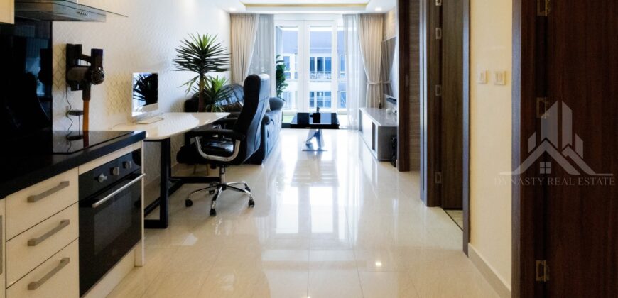 Grand Avenue Residence 2-Bed Pool View Condo for Sale