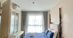 Grand Florida Beachfront 1-Bed Condo for Rent in Na Jomtien