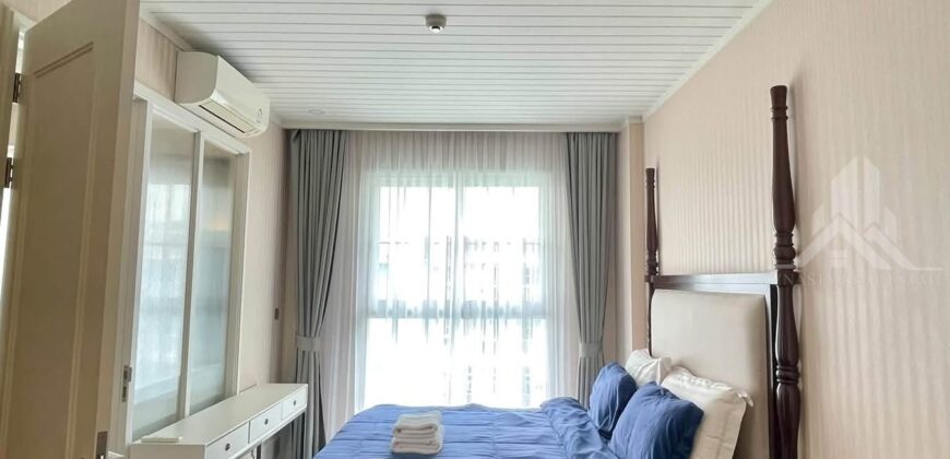 Grand Florida Beachfront 1-Bed Condo for Rent in Na Jomtien