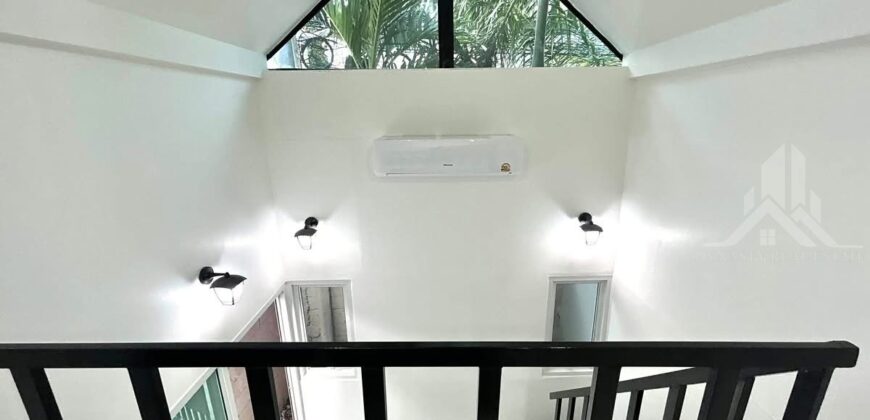 1-Bed House for Rent in Pratumnak – Fully Furnished