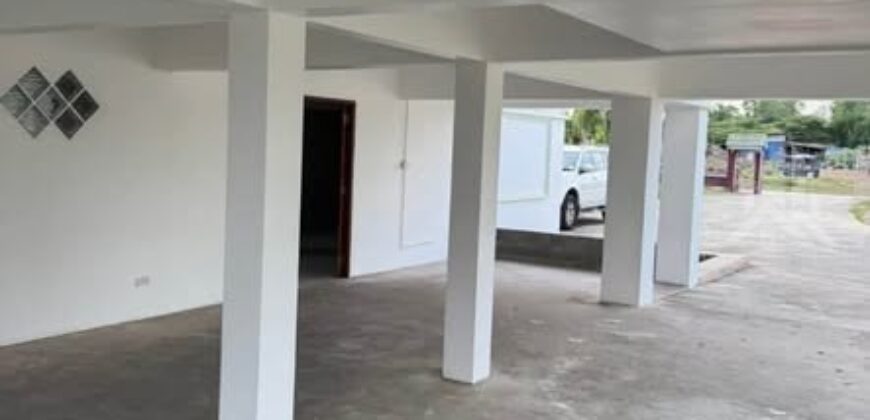 Huai Yai 3-Bed House for Rent with Large Plot, Pattaya