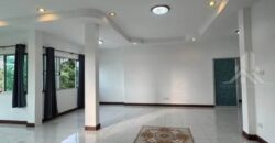 Huai Yai 3-Bed House for Rent with Large Plot, Pattaya