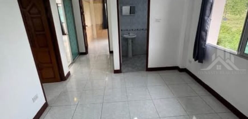 Huai Yai 3-Bed House for Rent with Large Plot, Pattaya