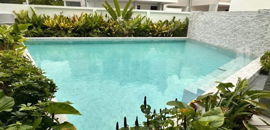 Huai Yai 5-Bed Private Pool Villa for Rent, Pattaya