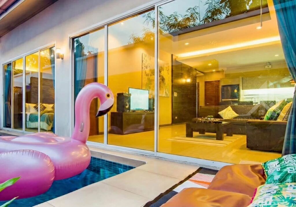 3-bed pool villa for sale in jomtien